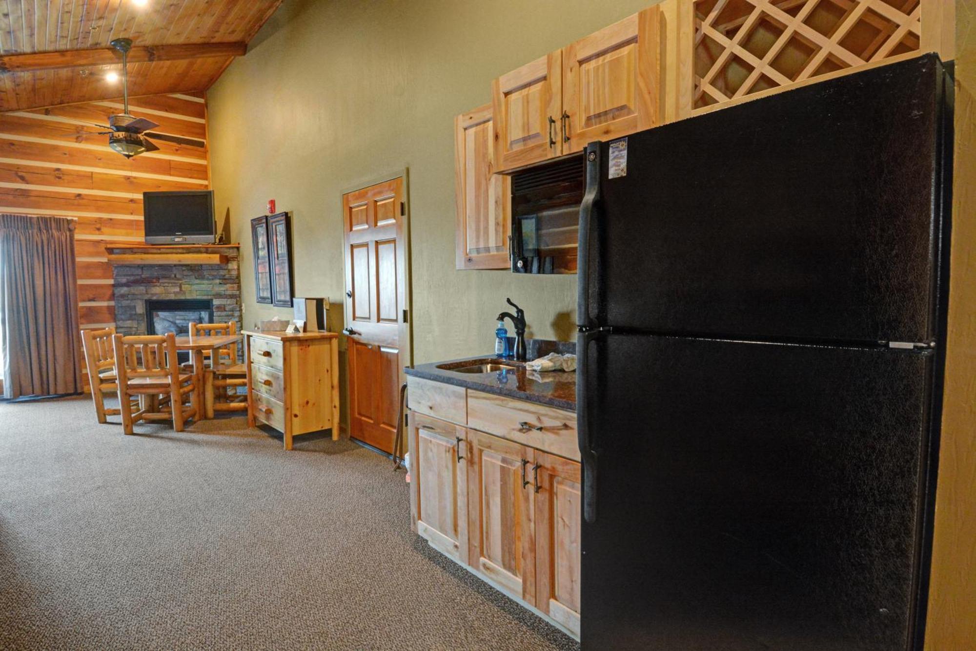 The Lodges At Sunset Village McHenry Rom bilde