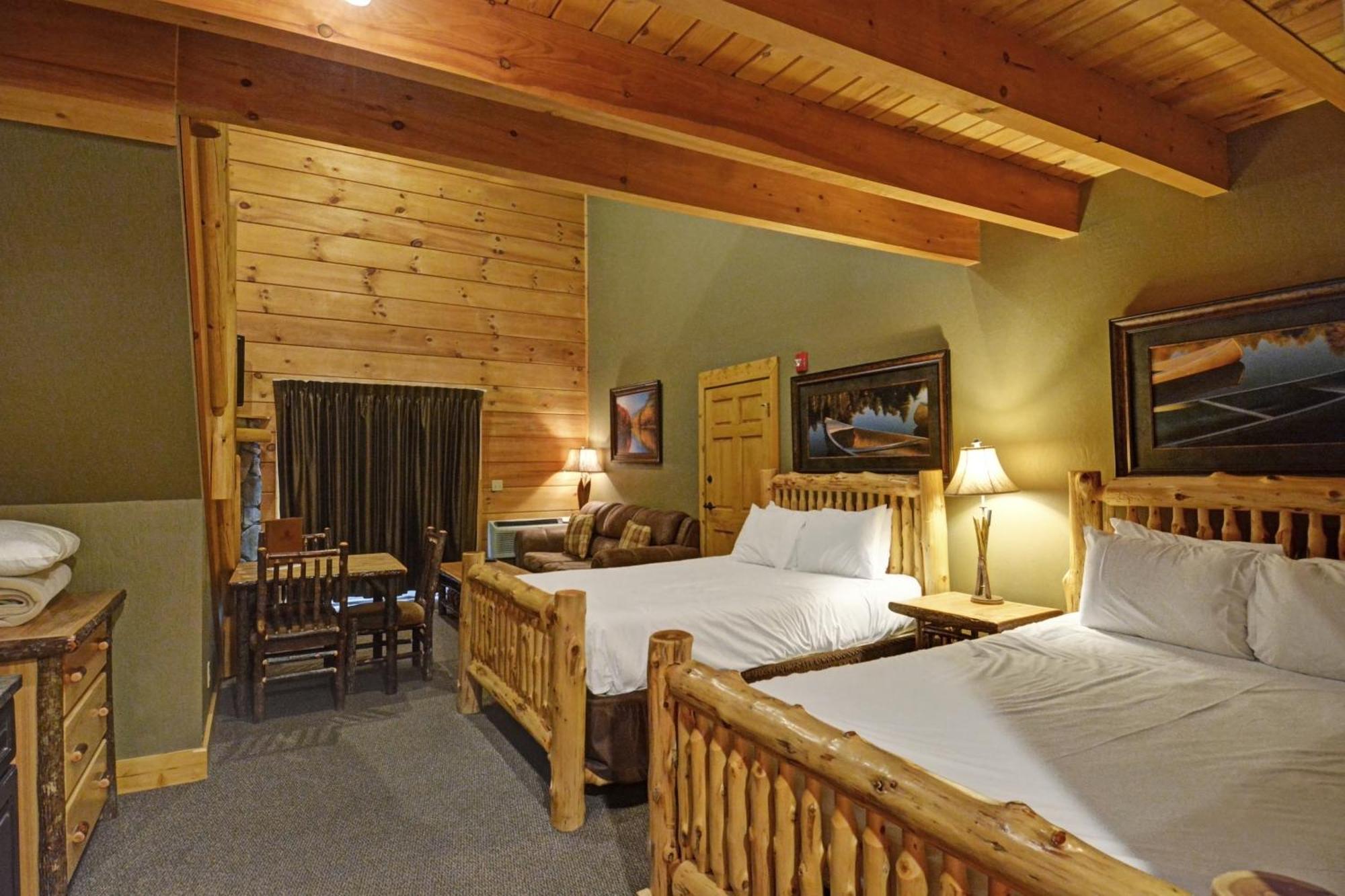 The Lodges At Sunset Village McHenry Rom bilde