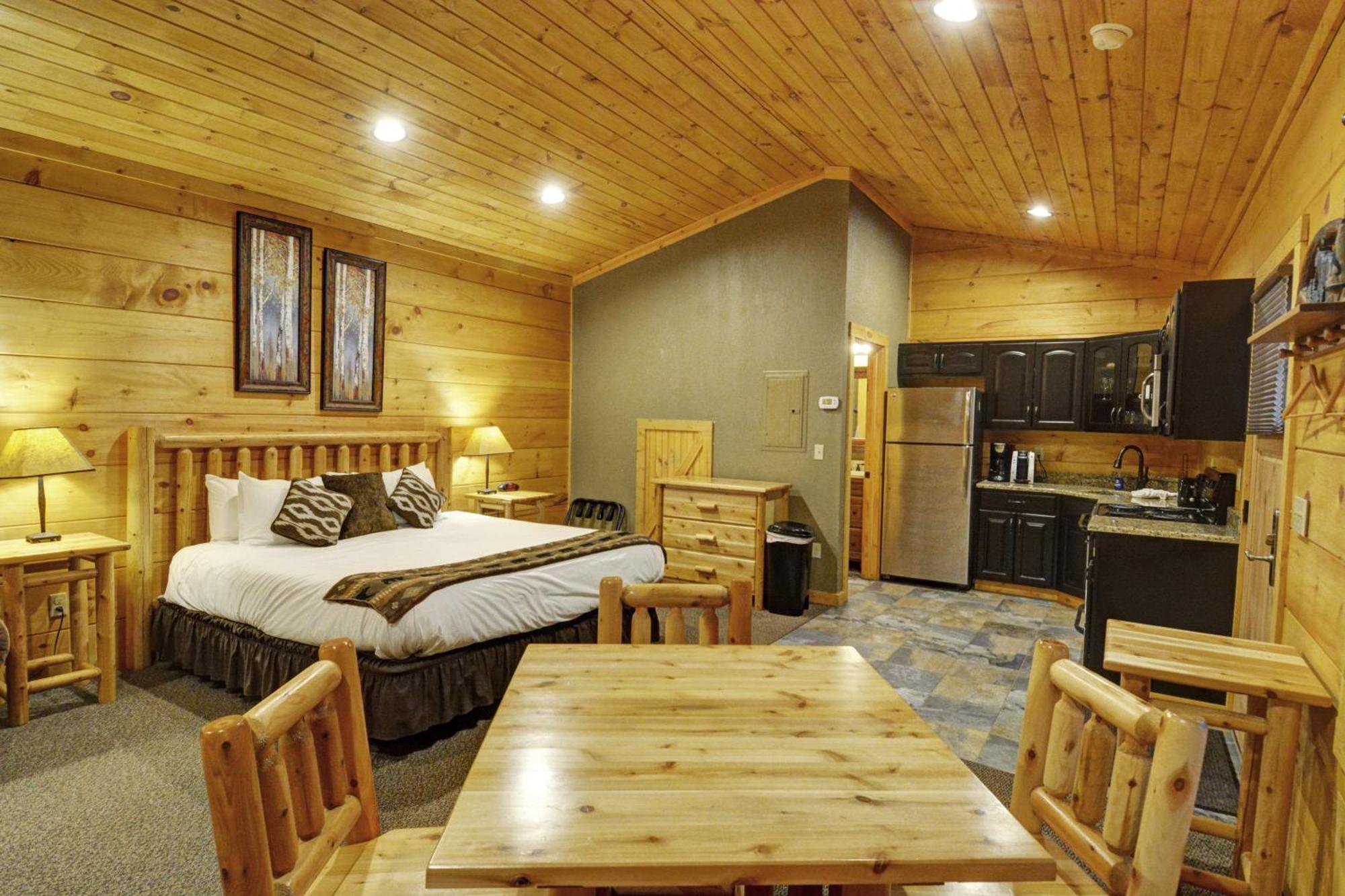 The Lodges At Sunset Village McHenry Rom bilde