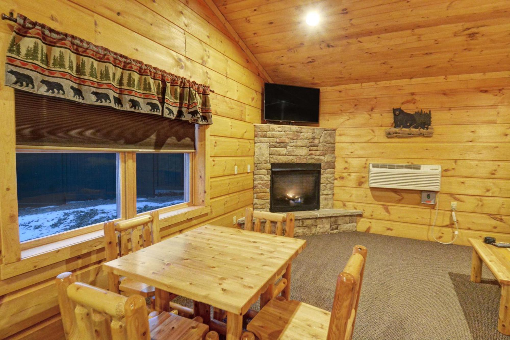 The Lodges At Sunset Village McHenry Rom bilde